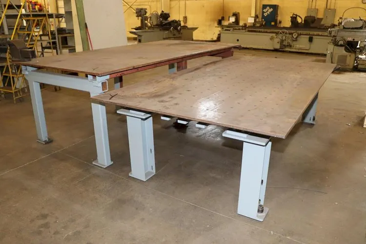 Used NOT SPECIFIED _UNKNOWN_ Work Benches Ohio US | Yoder Brothers machinery #1413039