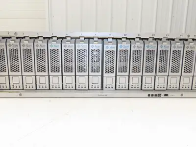 Sun StorageTek CSM200-EU 16-Bay RAID Fibre Channel 3.5" NO HDDs NO PSUs