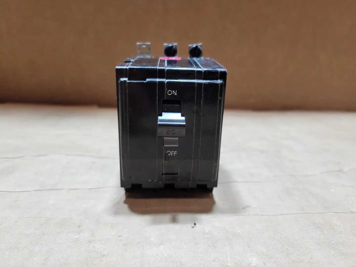 USED SQUARE D QOB320