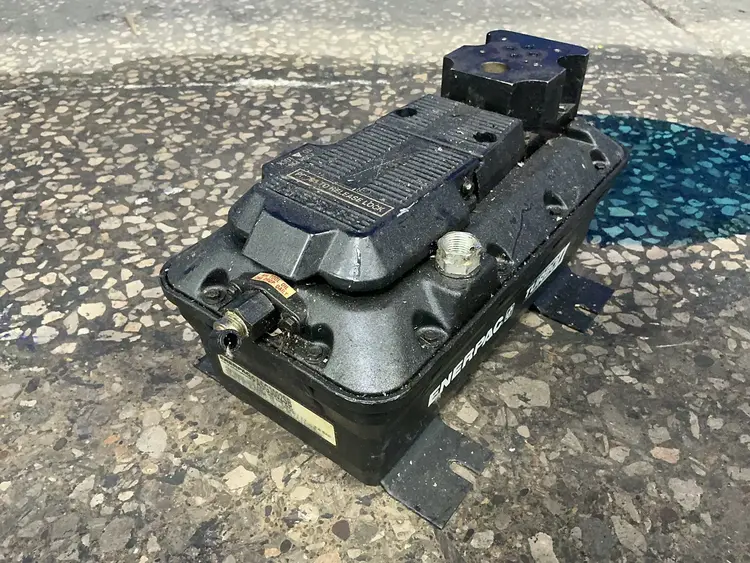 Used ENERPAC PASG3002SB Pumps Ohio US | HGR 24 #1332775