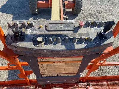 Used 2005 JLG 400S 4WD DIESEL TELESCOPIC BOOM LIFT Telescopic Boom Lifts Pennsylvania US | East West Machinery & Drilling #1417517