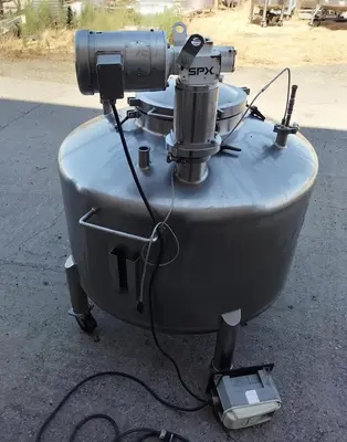 USED 1993 LEE INDUSTRIES 750L DBT