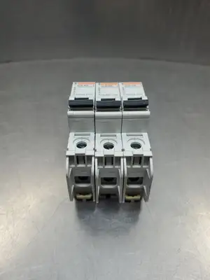 USED Merlin Gerin 60100 MULTI 9 C60 Circuit Breaker, 0.5A, 240VAC, 60VDC