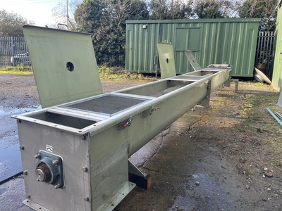 Stainless Steel U section  Conveyor 400 mm dia 450 x 7m long