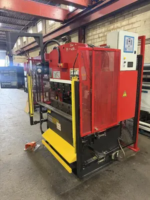 Used 1998 AMADA RG-35S Press Brakes Ontario CA | Trader Machinery Inc #1310790