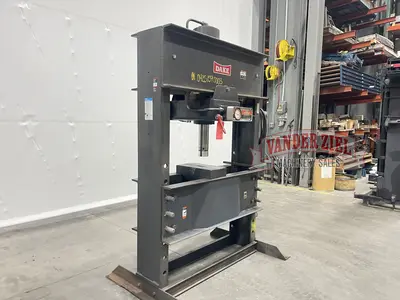 Used DAKE _UNKNOWN_ H-Frame Presses Michigan US | Vander Ziel Machinery Sales #482795