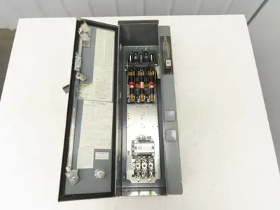 Cutler Hammer A30CDT0 Combination Motor Starter 10Hp 480V 3Ph Size 1 Fused