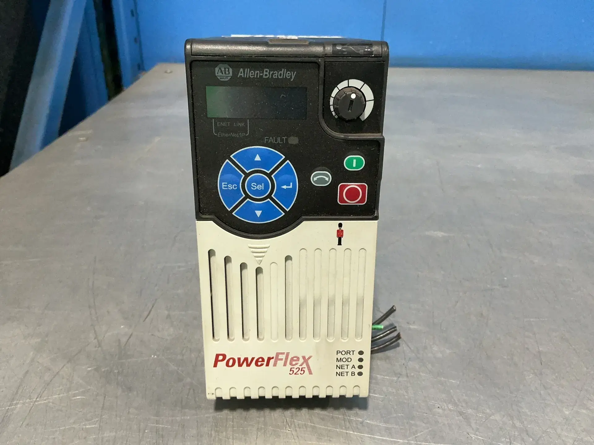 Used 2015 ALLENBRADLEY 25BD2P3N104 Variable Speed Drives Ohio US | HGR 24 #1506625