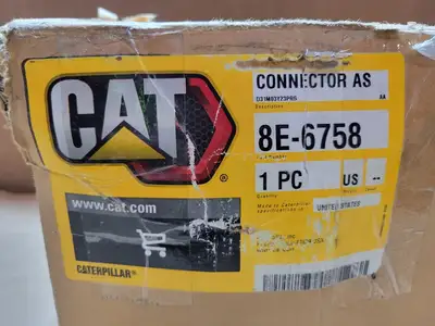 NEW 2023 CATERPILLAR 8E-6758