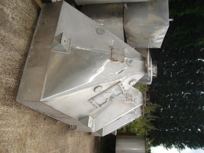 1 Cu.M. S/S Powder Feed Hopper