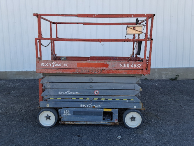 Used 2015 Skyjack SJ4632 Scissor Lifters | Stack Equipment #926310