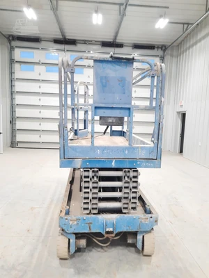 USED GENIE GS3246