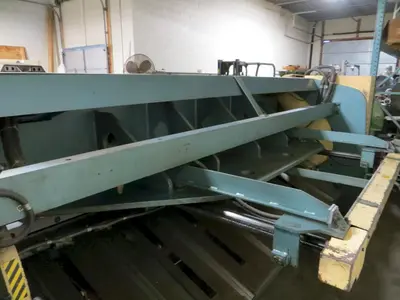 3/16" x 10 ft. Amada Mechanical Power Shear Model M-3045
