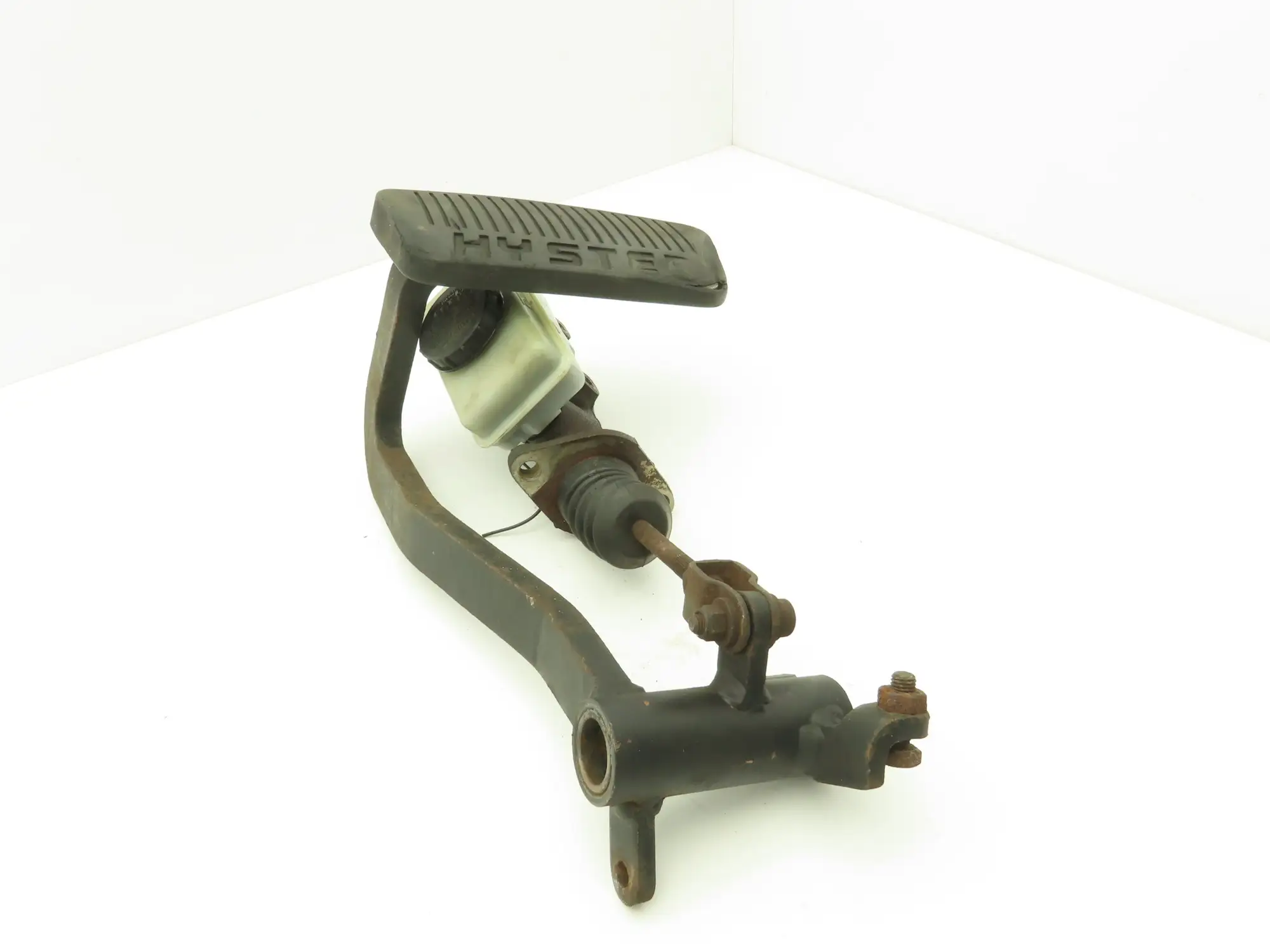 Hyster Brake Pedal & Master Cylinder Assembly Removed From E60Z-33 Forklift