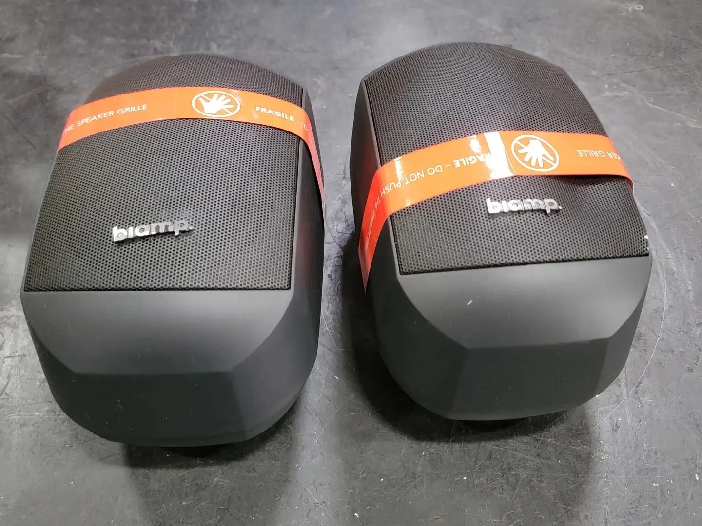 NEW BIAMP MASK4CT-BL