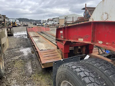 Used 2005 _UNKNOWN_ _UNKNOWN_ Lowboy Trailers Washington US | KNM Equipment Sales & Service #1363690