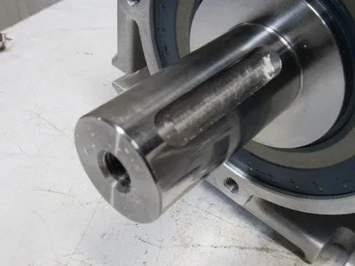 Nord SK 92772.1V-90LH/4 21.14:1 Ratio 81.5RPM 265/460V 50/60Hz LH Gear Motor