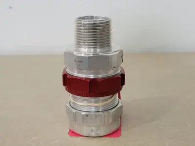 NEW THOMAS & BETTS STX100-467