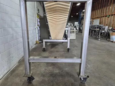 Used 2011 INTERROLL L4KG040R97 Conveyors British Columbia CA | Steep Hill Equipment Solutions #1292304
