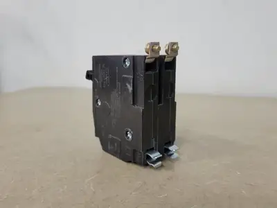 USED SQUARE D QOB240