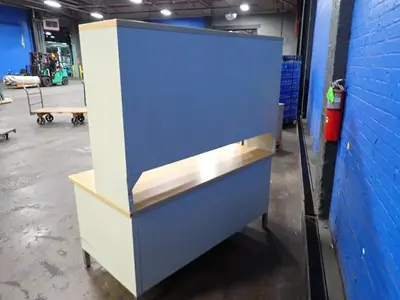 58" X26" X 20" Office Desk With Hutch