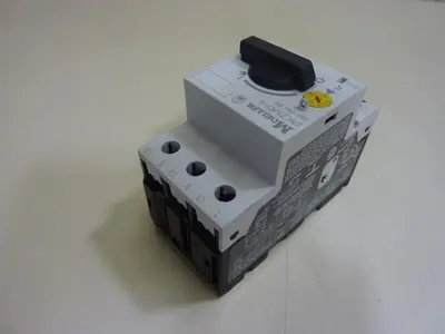 USED MOELLER PKZM0-4