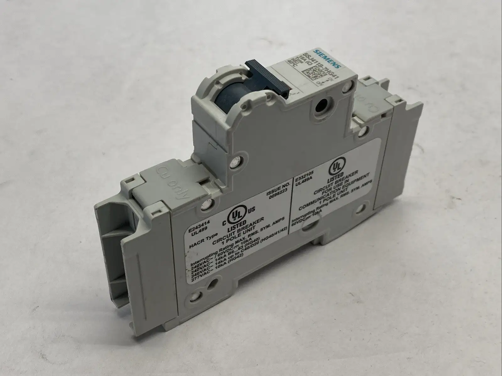5SJ4118-7HG41 | Siemens  Miniature Circuit Breaker 1-Pole 15A 240V - Used