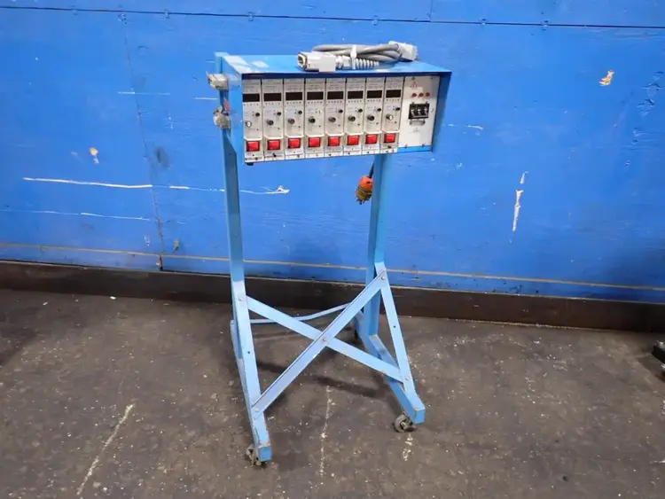Used DME COMPANY _UNKNOWN_ Misc Plastics Equipment Ohio US | HGR 24 #786235