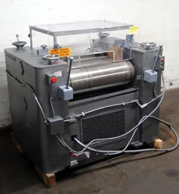Kent 32" 3-Roll Refiner