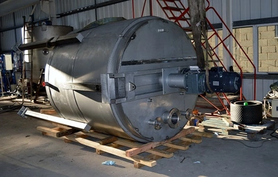 4500 L S/S Zero Pressure Jktd Encl Tank