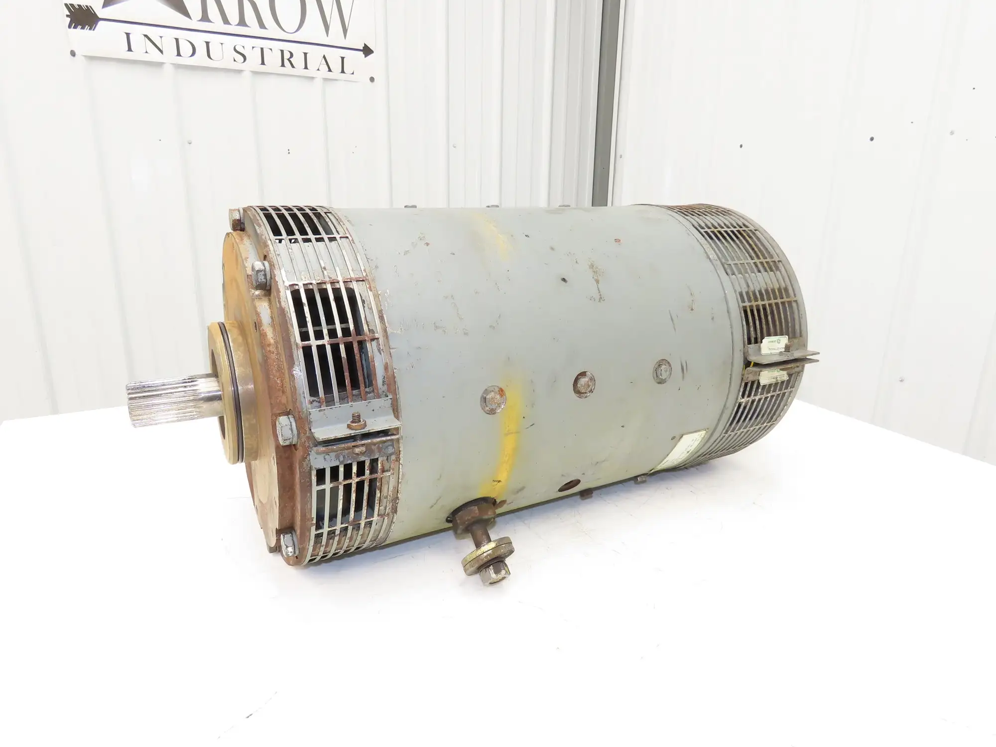 General Electric 375015 Yale Forklift Motor 23.5 Hp 48VDC Off ERC080HDN36SV084