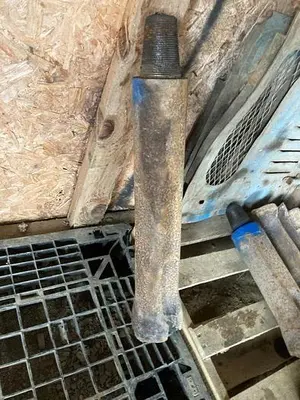 Used AFTERMARKET 5-1/2" X 25" CABLE TOOL CHISEL BIT Drills Pennsylvania US | East West Machinery & Drilling #1417232