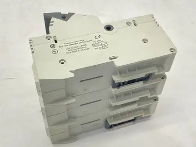 Used Wohner Fuse Holder Class J 3-Pole 30A 600V w/ 3x Bussmann LPJ-30SP Fuses Fuse Accessories Michigan US | Maverick Industrial Sales #1398722
