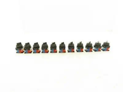 Fuji Electric 2 Position Maintained Selector Switch 1NO 1NC  Lot of 11