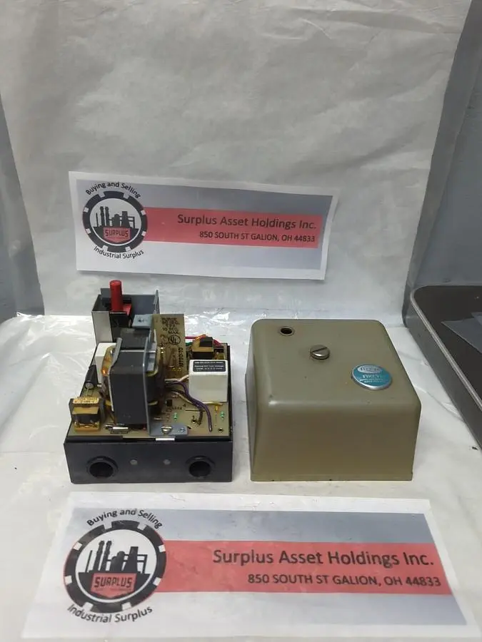 Used FIREYE UVM-2 Industrial Controls | Surplus Asset Holdings #1220725