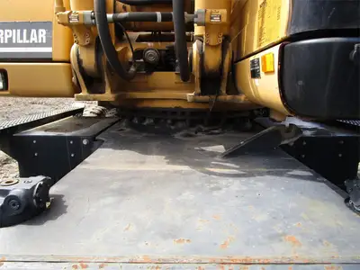 Used 2004 CATERPILLAR M318C Excavators New York US | Abele Tractor #1341439