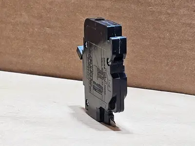 Used FEDERAL PACIFIC NA120 Switchgears British Columbia CA | Lenmark #1438598