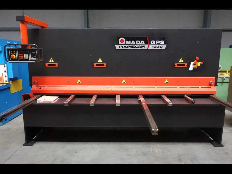 USED AMADA PROMECAM GPS 3100 X 12 MM CNC