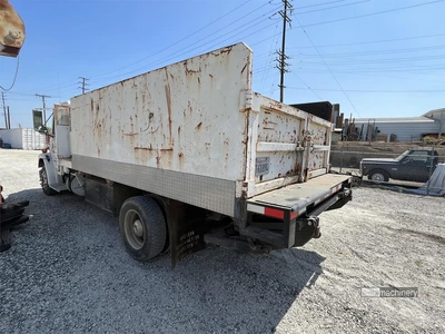 Used 2000 FREIGHTLINER FL60 Tractors & Trailers California US | Lillo Machinery #1388213