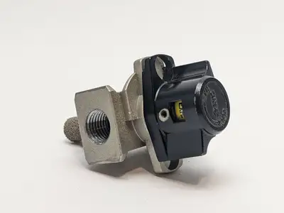 VHS20-N02-BZ | SMC  Lock Out Valve - Used