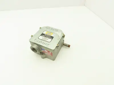 Hubbell 55-4E-4DP-WR-40 Rotary Cam Limit Switch 40:1 Gear Ratio 4NO 4NC 600V RH