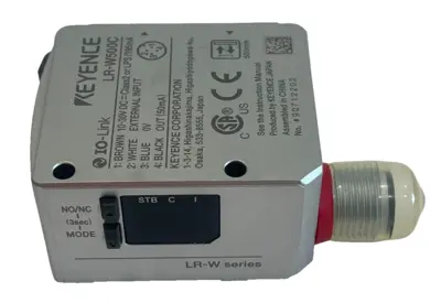 NEW KEYENCE LR-W500C SENSOR LRW500C