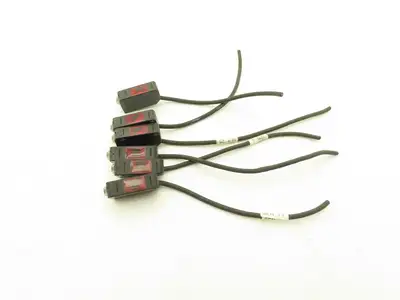 Keyence PZ-M51 Photoelectric Sensor Transmitter R 12-24VDC Lot of 6