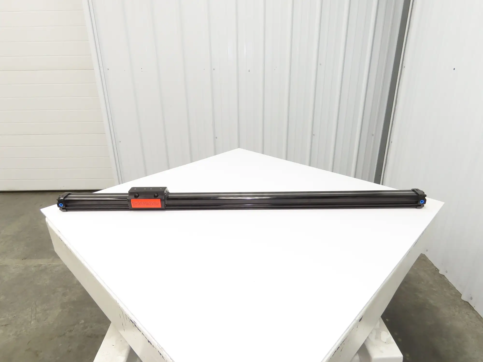 Tolomatic BC215 SK48 Pneumatic Band Linear Cylinder 48" Stroke Rodless