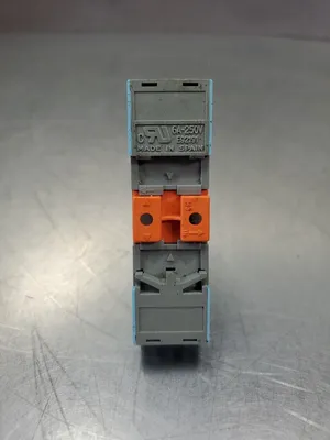 TURCK C9-A41X 250V 3A Relay w/S9-M Base. 4D-26