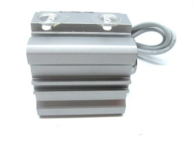 NEW SMC CDQ2B32-15D-A73