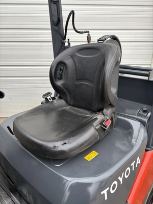 USED 2016 TOYOTA 8FGCU25