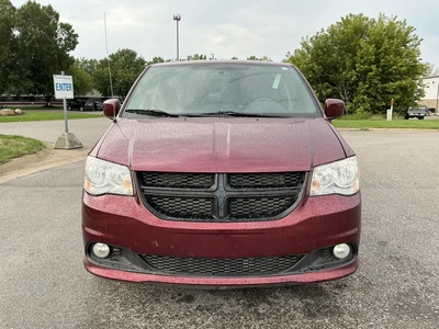 Used 2017 DODGE GRAND CARAVAN Vans Michigan US | Miedema Asset Management Group #1402811