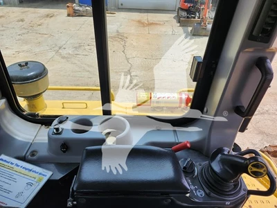 USED 2019 KOMATSU D65WX-18
