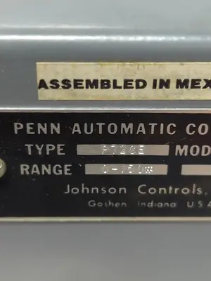 USED JOHNSON CONTROLS P72CE